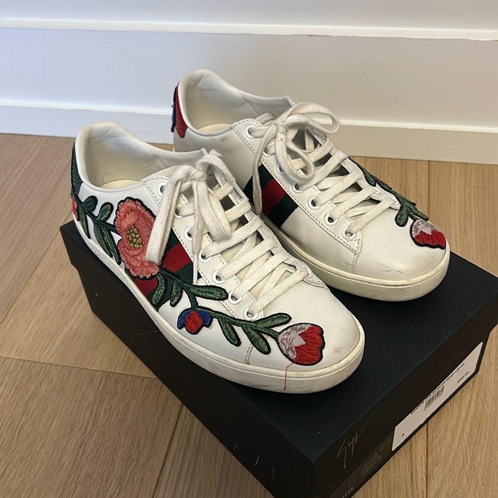 Gucci sneakers